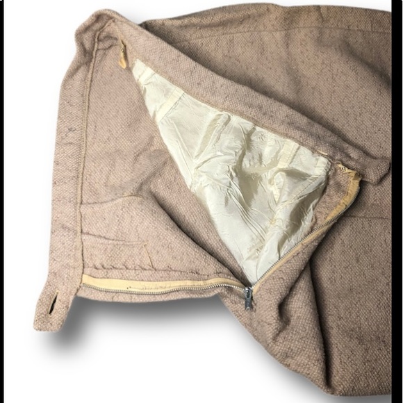 1960’s Betty Rose Skirt Suit - Picture 11 of 15